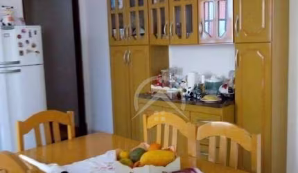 Casa com 2 dormitórios para alugar, 125 m² por R$ 3.500/mês - Jardim Maristela - Atibaia/SP