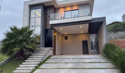 Sobrado em alto padrão em colombo