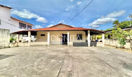 Casa Térrea em Centro, Eusébio/CE