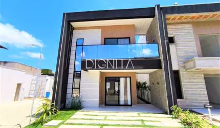 Casa Duplex em Condomínio
