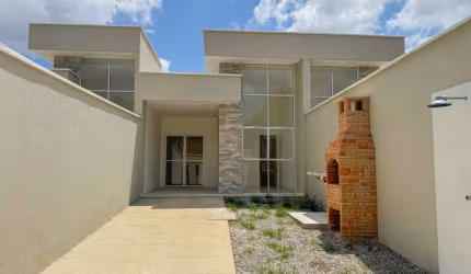 Casa plana a venda em Maracanaú com 3 Quartos sendo 2 suítes