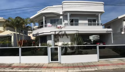 Casa para Venda em Florianópolis, Ingleses do Rio Vermelho, 4 dormitórios, 2 suítes, 4 banheiros, 3 vagas