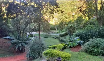 Casa à venda na região de Itaipava em condomínio!!!