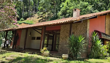 Linda casa à venda  Petrópolis!