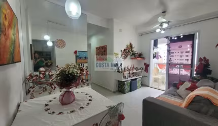 Apartamento à venda, com 2 quartos, 1 vaga e com vista mar no centro de São Vicente
