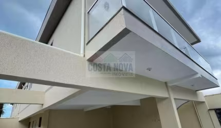 Casa charmosa em condomínio fechado na Praia Grande, 2 quartos, 1 banheiro, 1 vaga, sala, varanda