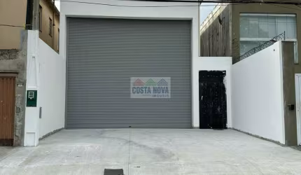 Galpão comercial para locação, no bairro da Ponta da Praia.