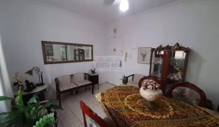 Apartamento de 70m2, Próximo ao Canal 2 com 2 dormitórios, 1 suíte, 1 vaga no Gonzaga