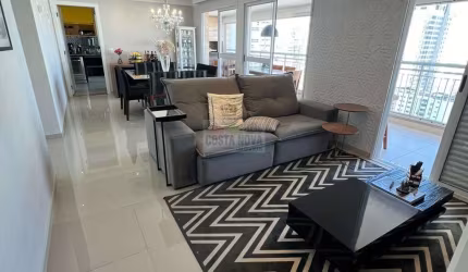 Vende se apartamento de 03 suítes no Gonzaga, em Santos, lazer total