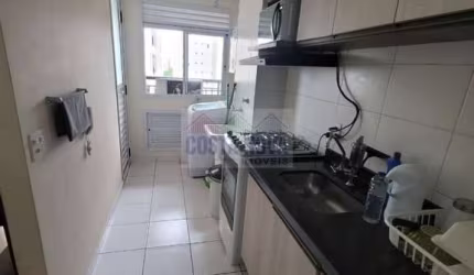 Apartamento Semi Mobiliado, 63m², 2 quartos, 1 vagas privativa, próximo à Praia, no Marapé