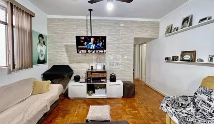 Apartamento amplo com 2 dormitórios, 1 vaga no Bairro Encruzilhada Santos