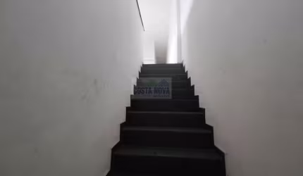 Casa sobrado no Sítio do Campo, 2 quartos, sendo um suíte e closet, 2 banheiros