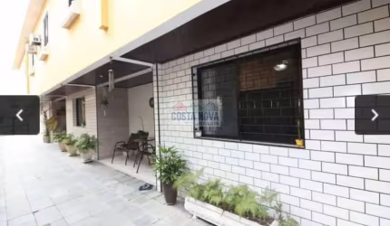 Casa Sobrado, com 84m², com 3 quartos e garagem