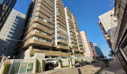 Apartamento 2 quartos, varanda com vista mar e lazer completo na Guilhermina