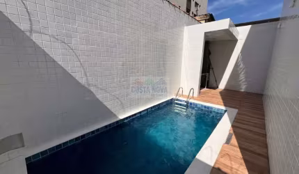 Casa Sobreposta Baixa nova de 180m², com 3 quartos e área com Churrasqueira e Piscina em Santos