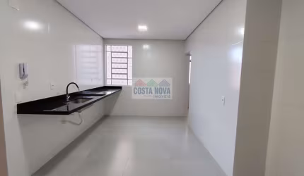 Apartamento Reformado 90m a.util Garagem Demarcada no Campo Grande