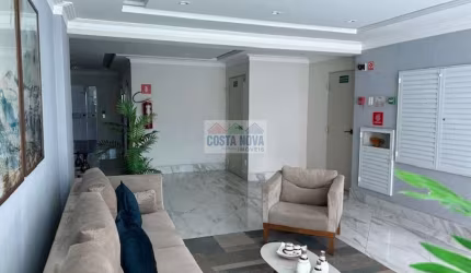 Apartamento no conceituado bairro Boqueirão. 2 quartos sendo 1 suíte, 1 banheiro social