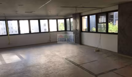 Conjunto comercial a venda na Rua Monte Alegre, 77,43 m², 2 banheiros, 1 vaga