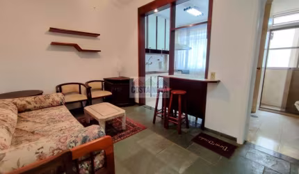Apartamento a 2 quadras da praia, 1 quarto, 1 banheiro, 1 vaga. Bairro do Gonzaga