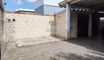 Casa em Santos, no Estuario de 264m², proximo Supermercado Mercado Atacadista