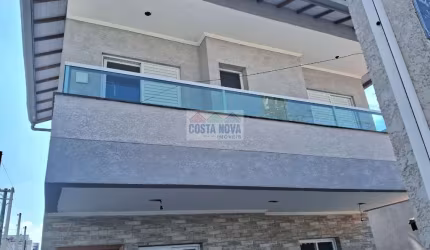 Casa individual para venda, 2 quartos sendo 1 suíte, 1 banheiro social, garagem para 3 veículos
