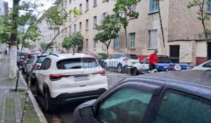 Kitnet à venda com 18m², dispõe de quarto e banheiro no bairro Ocian - Praia Grande
