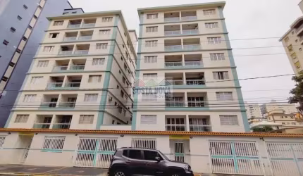 Apartamento com 1 dormitório, 1 banheiro, no bairro Canto do Forte, a poucos metros da praia