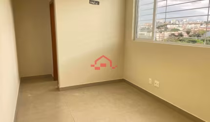 Sala comercial no bairro Padre Eustáquio de aproximadamente 20m² para locação, com sistema de alarm