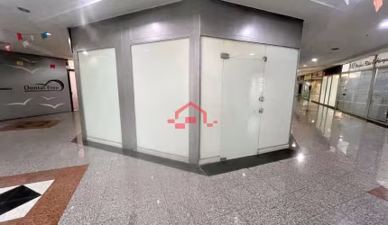 Sala à venda com aproximadamente 40m², situada no bairro Barro Preto, Belo Horizonte-MG