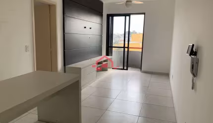 Apartamento para locação no bairro Padre Eustáquio, com 03 quartos, 02 varandas e vaga de garagem -