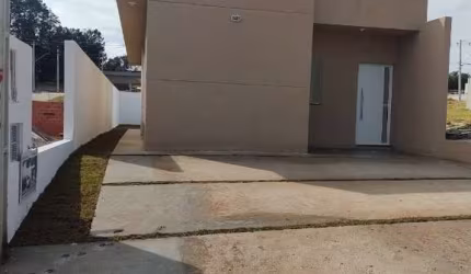 Casa em Condomínio de Alto Padrão em Cotia-SP, Bairro Caucaia: 2 quartos, 1 suíte, 2 salas, 2 banheiros, 2 vagas, 80m².