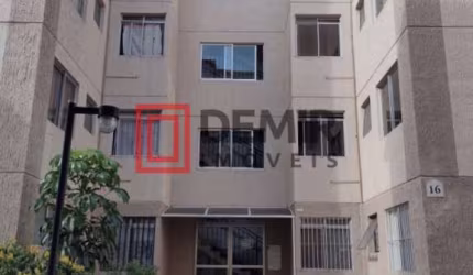 Imóvel à venda em Cotia-SP: Apartamento de 2 quartos no Jardim Petrópolis com 2 vagas de garagem!