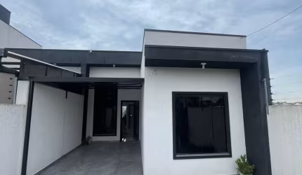 Aluga-se ótima casa de 3 quartos no Bairro Costeira