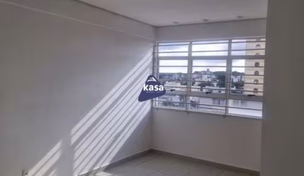Sala comercial com 1 sala à venda na Rua Padre Eustáquio, --, Padre Eustáquio, Belo Horizonte por R$ 195.000