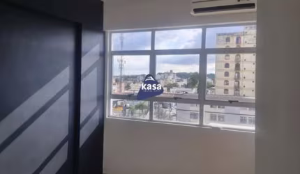 Sala comercial com 1 sala à venda na Rua Padre Eustáquio, --, Padre Eustáquio, Belo Horizonte por R$ 195.000