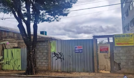 Terreno à venda na Rua Cambuquira, --, Carlos Prates, Belo Horizonte por R$ 840.000