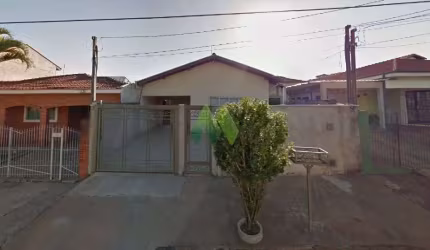 Casa 3 Dormitórios à venda - Jardim Paraíso - Botucatu/SP