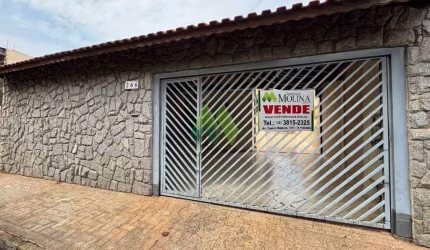 Casa 2 Dormitórios à venda - Jardim Peabiru - Botucatu/SP