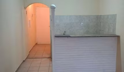 Apartamento com 1 quarto para alugar na Rua Oscar Cintra Gordinho, 67, Liberdade, São Paulo por R$ 800