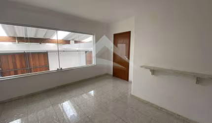 Casa térrea à venda, 2 quartos, 1 suíte, 4 vagas, Vila Pirajussara - São Paulo/SP