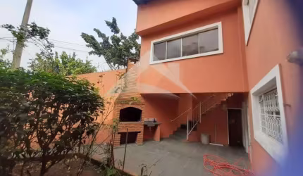 Sobrado à venda, 3 quartos, 1 suíte, 4 vagas, Parque Marabá - Taboão da Serra/SP