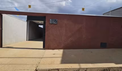 Casa com 3 quartos à venda na Quadra Quadra 46, Jardim da Barragem IV, Águas Lindas de Goiás, 300 m2 por R$ 450.000