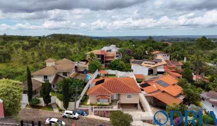 Casa Desocupada com habite-se Condomínio Ville de Montagne - Jardim Botânico