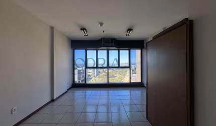 Sala Comercial Ed. Empire Center 12º Andar Com Vista Livre Para o Lago