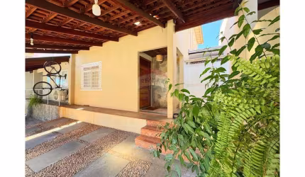 VENDO CASA EM CONDOMINIO 3 QUARTOS -  DEI FIORI - CITY RIBEIRÃO - OTIMA LOCALIZAÇÃO