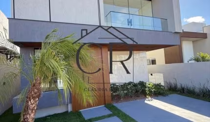 Maravilhosa casa com 3 suítes no Hortoville! Condomínio com total infraestrutura!