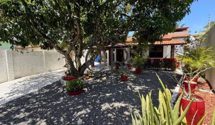 Oportunidade ímpar no coração de Vilas do Atlântico, linda casa térrea!