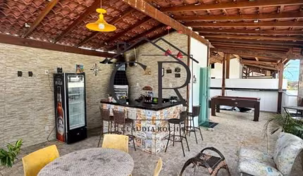 Excelente triplex em condomínio fechado | Próximo a praia de Ipitanga