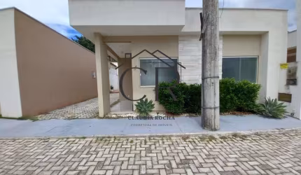 Oportunidade! Casa térrea em condomínio fechado, região de Abrantes |