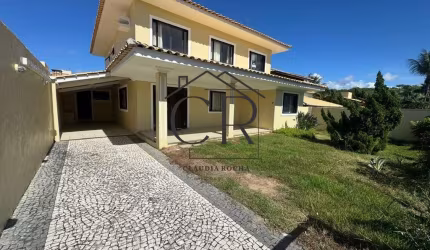 Casa ao lado de Vilas do Atlântico, a 100m da praia mais cobiçada da região!